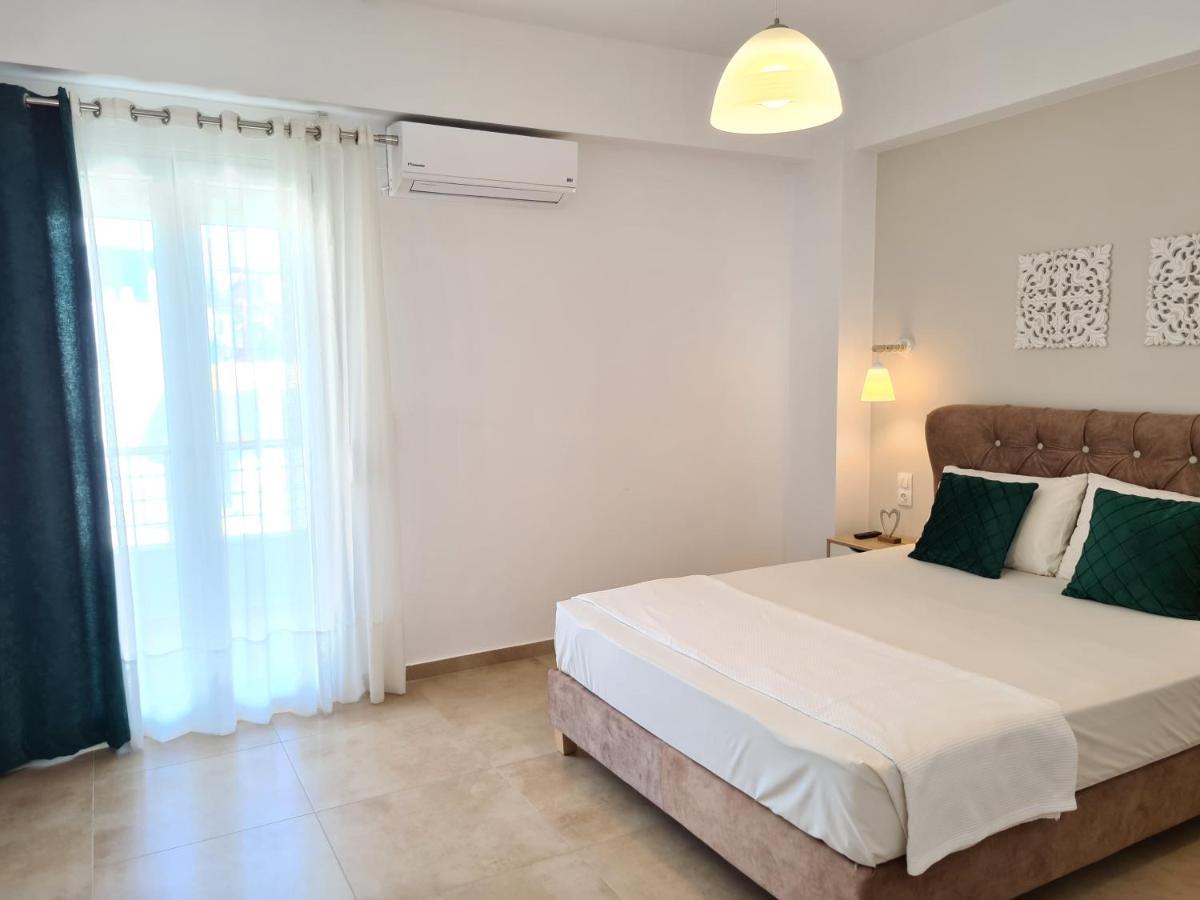Bella Mare Luxury Apartments Каламаки Экстерьер фото