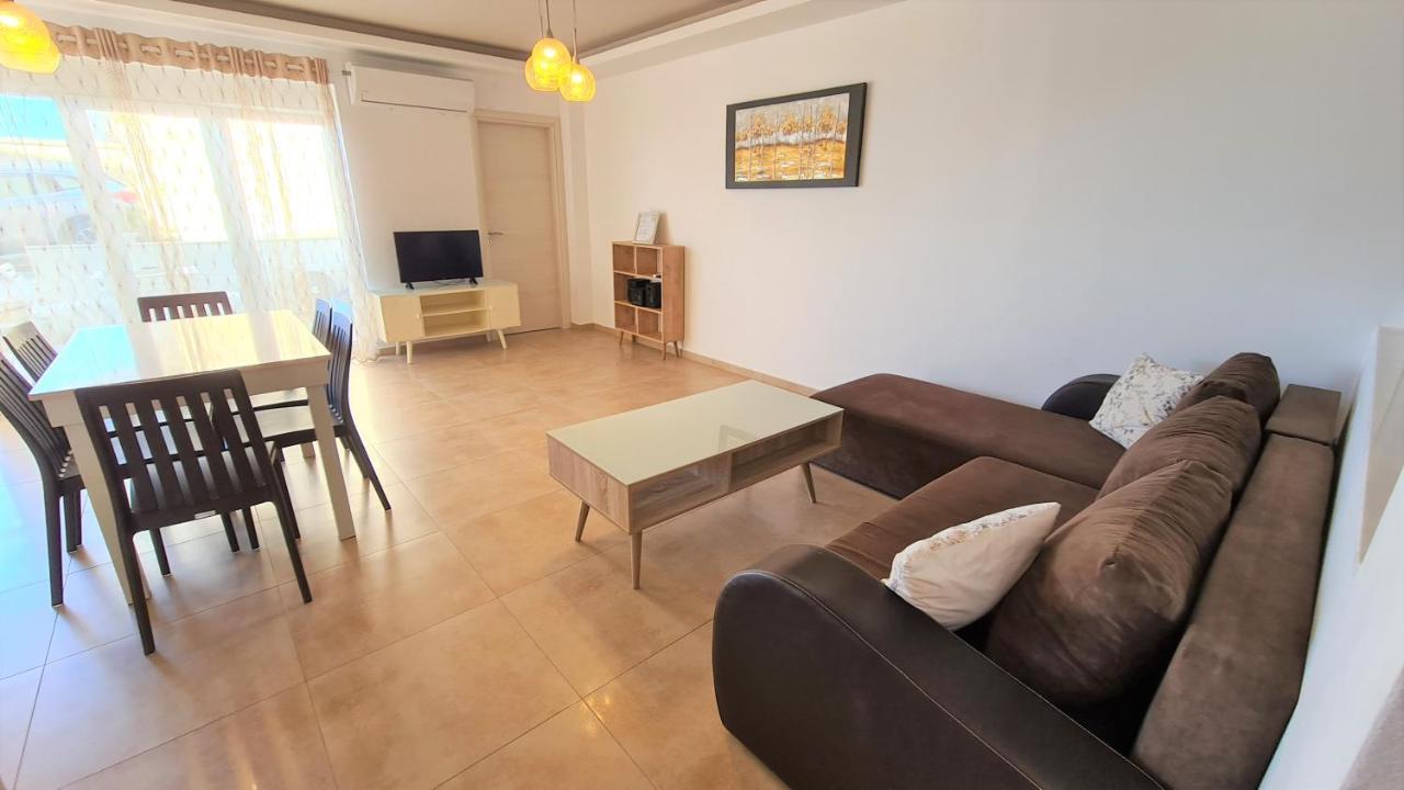 Bella Mare Luxury Apartments Каламаки Экстерьер фото